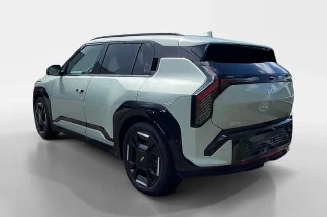 Kia EV3 (2024) thumbnail 3