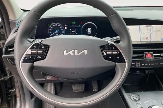 Kia Niro (2025) thumbnail 13