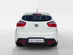 Kia Rio (2014) thumbnail 3