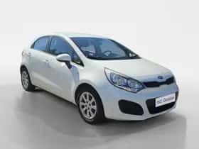 Kia Rio (2014) thumbnail 6
