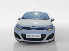 Kia Rio (2014) thumbnail 7
