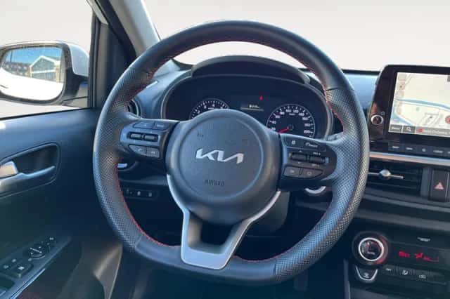 Kia Picanto (2023) thumbnail 13