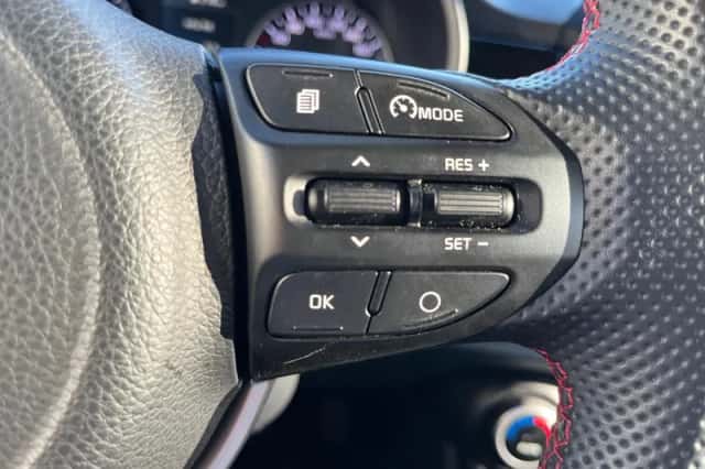 Kia Picanto (2023) thumbnail 15