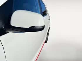 Kia Picanto (2023) thumbnail 20