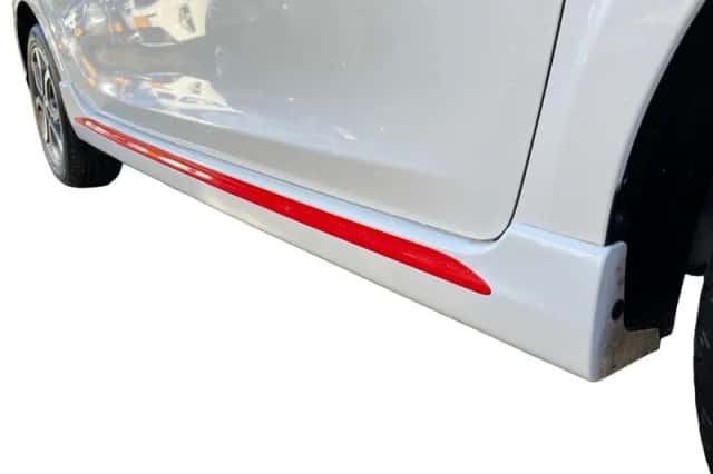 Kia Picanto (2023) thumbnail 21
