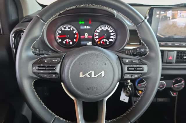 Kia Picanto (2023) thumbnail 13