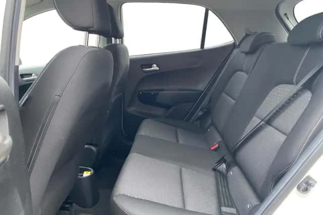 Kia Picanto (2021) thumbnail 18