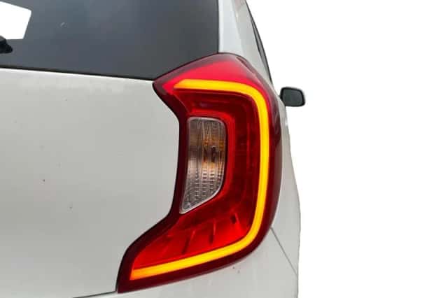 Kia Picanto (2021) thumbnail 25