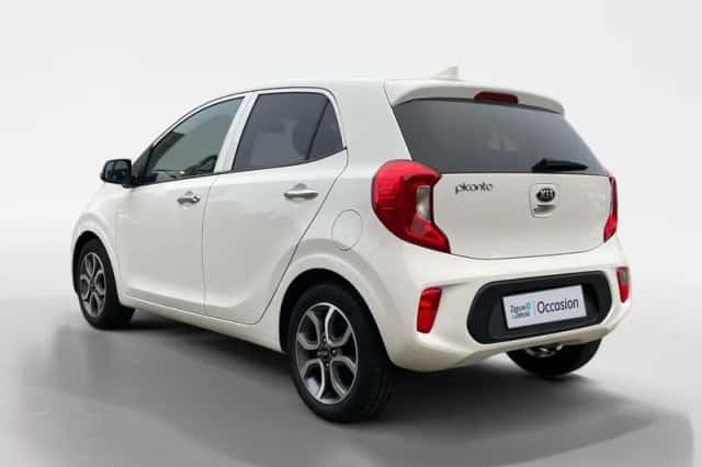 Kia Picanto (2021) thumbnail 7