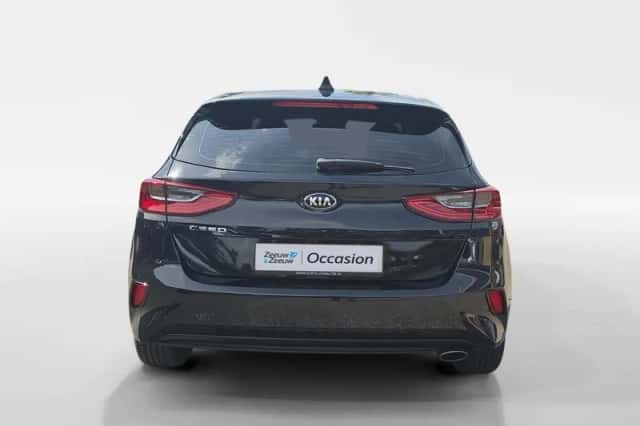 Kia Ceed (2020) thumbnail 2