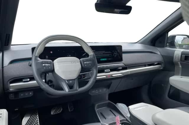 Kia EV3 (2024) thumbnail 11