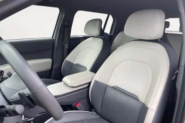 Kia EV3 (2024) thumbnail 9
