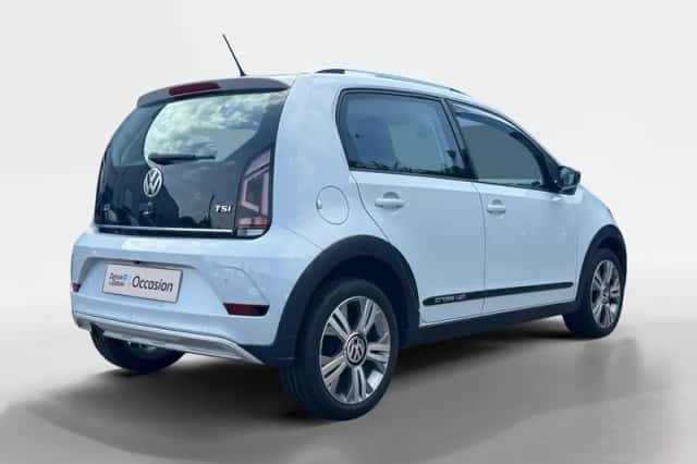 Volkswagen Up! (2017) thumbnail 4