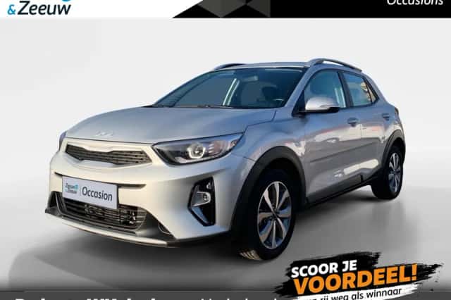 Kia Stonic (2023) thumbnail 1