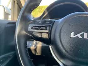 Kia Stonic (2023) thumbnail 14