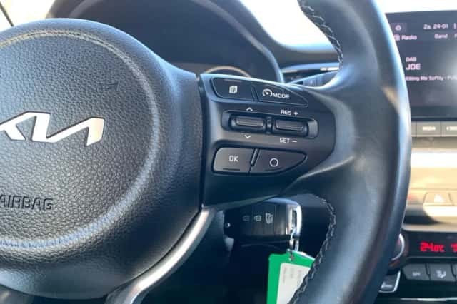 Kia Stonic (2023) thumbnail 15