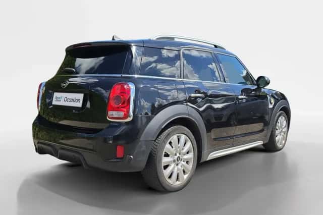 MINI Countryman (2018) thumbnail 4