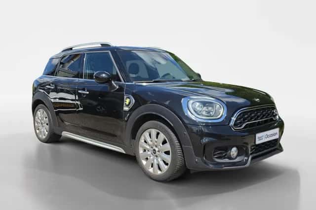 MINI Countryman (2018) thumbnail 6