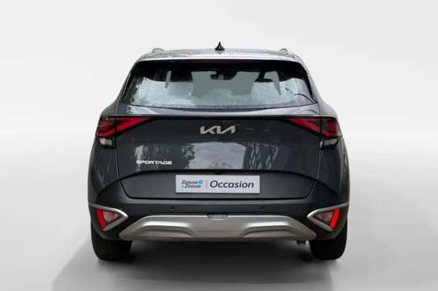 Kia Sportage (2022) thumbnail 3