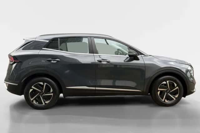 Kia Sportage (2022) thumbnail 5