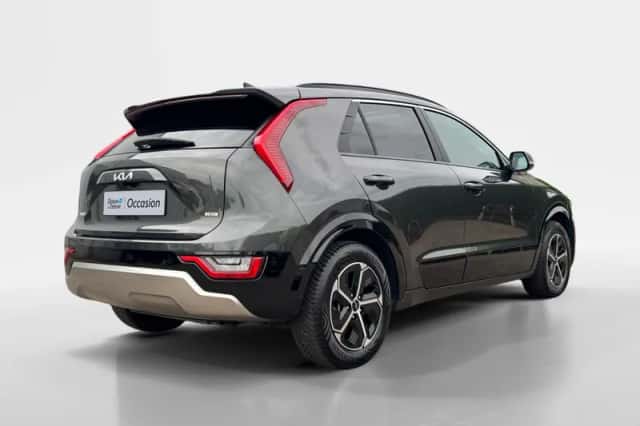 Kia Niro (2023) thumbnail 4
