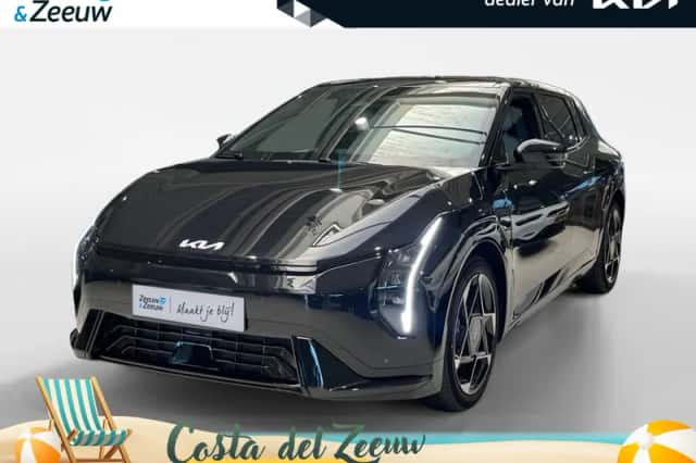 Kia EV4 (2026) thumbnail 1