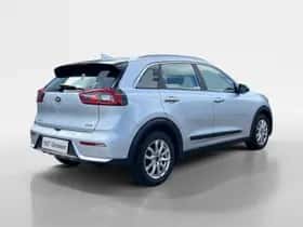 Kia Niro (2017) thumbnail 5