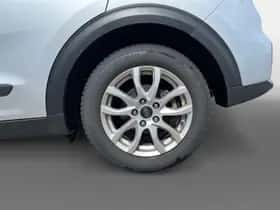 Kia Niro (2017) thumbnail 8