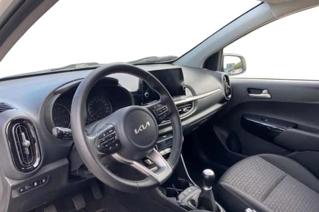 Kia Picanto (2023) thumbnail 14