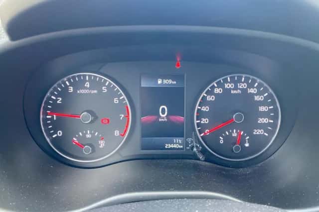 Kia Picanto (2023) thumbnail 16