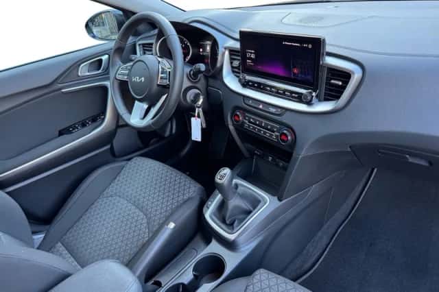 Kia Ceed Sportswagon (2025) thumbnail 11