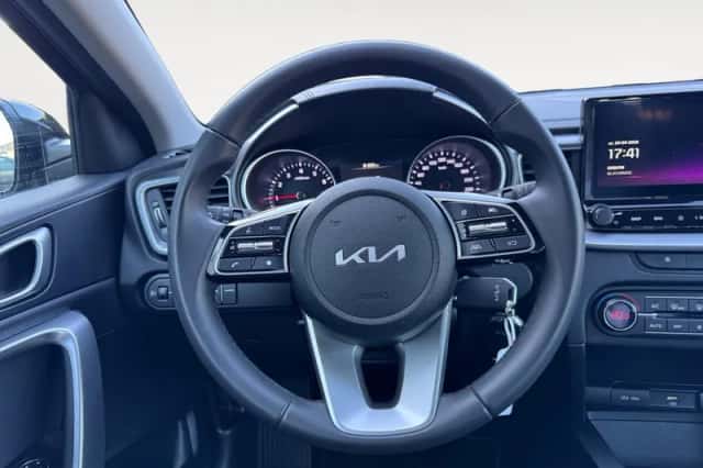Kia Ceed Sportswagon (2025) thumbnail 12