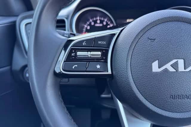 Kia Ceed Sportswagon (2025) thumbnail 13