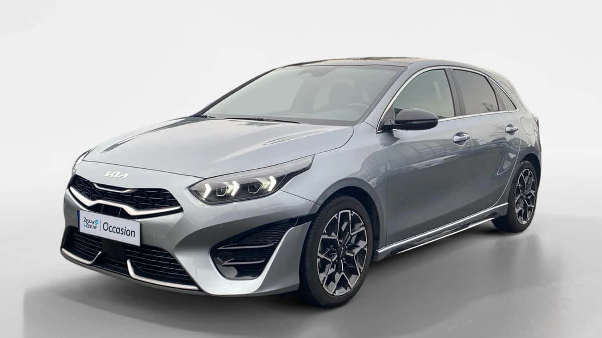 Kia Ceed (2024) — foto 1