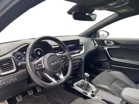 Kia Ceed (2024) thumbnail 11