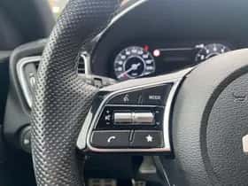Kia Ceed (2024) thumbnail 15