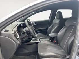 Kia Ceed (2024) thumbnail 8