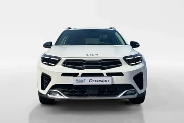 Kia Stonic (2025) thumbnail 2