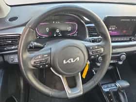 Kia Stonic (2024) thumbnail 12
