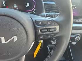 Kia Stonic (2024) thumbnail 14