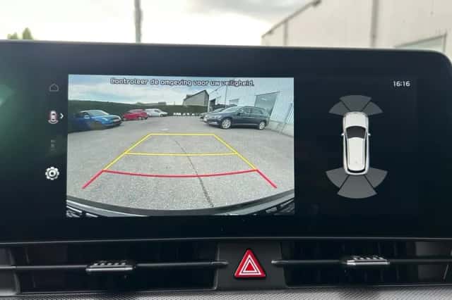 Kia Sportage (2025) thumbnail 25