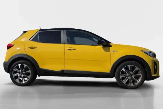 Kia Stonic (2018) thumbnail 5