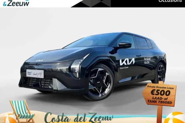 Kia EV4 (2025) thumbnail 1