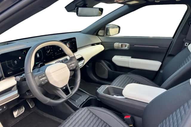 Kia EV4 (2025) thumbnail 11