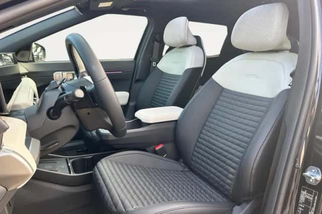 Kia EV4 (2025) thumbnail 9