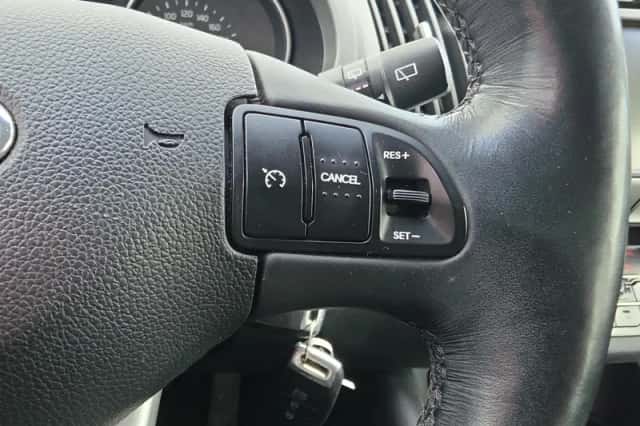 Kia Sportage (2015) thumbnail 14