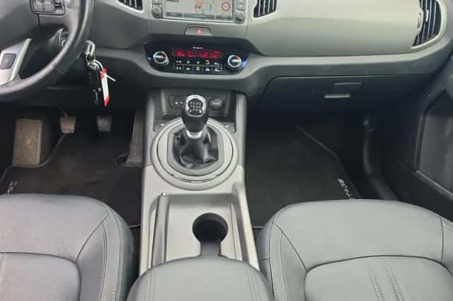 Kia Sportage (2015) thumbnail 20