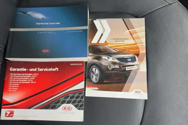 Kia Sportage (2015) thumbnail 22