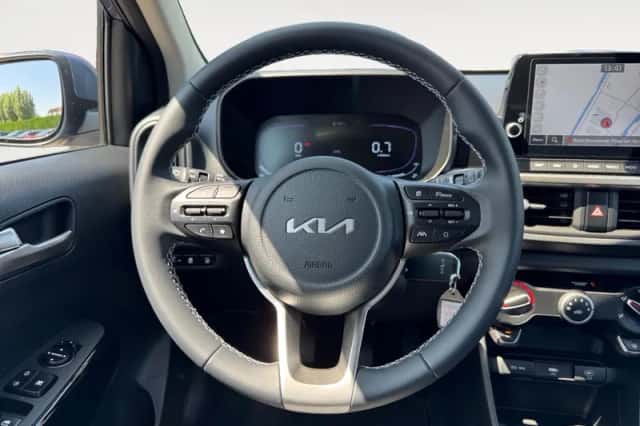 Kia Picanto (2025) thumbnail 12
