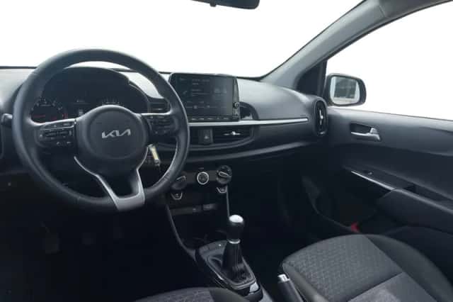 Kia Picanto (2023) thumbnail 11